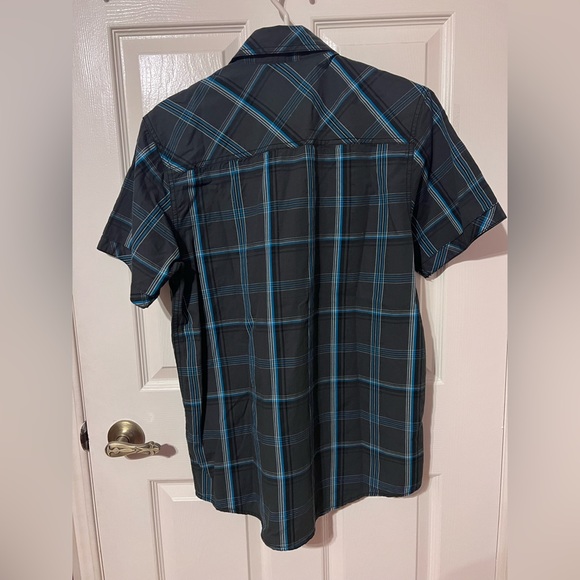 Men’s Button Up Shirt - Picture 2 of 5